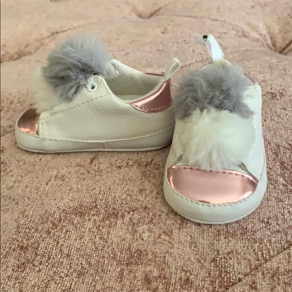 Crib shoes